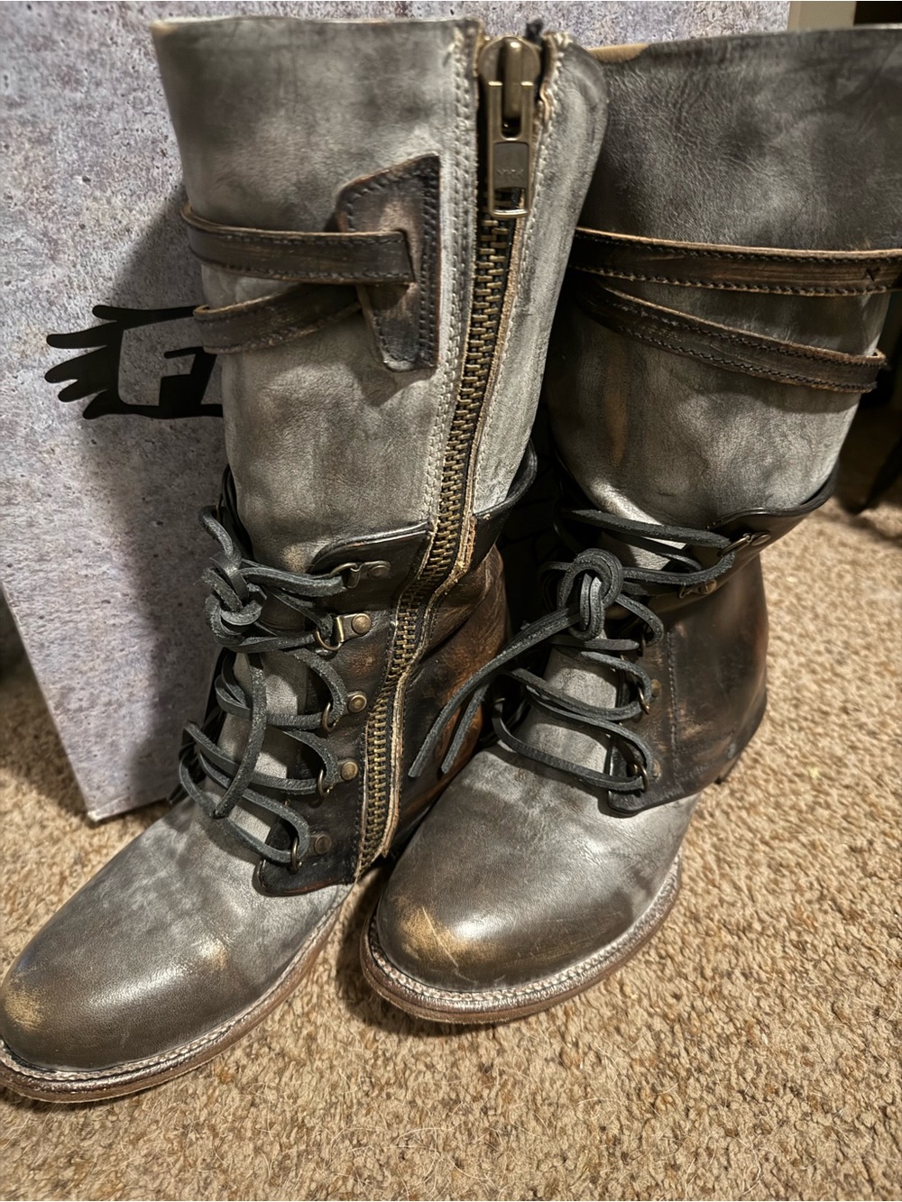Freebird Ravi boots size 8 Distressed Gray Side Zip
